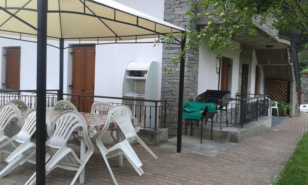 Corteno Golgi Casa Vacanza Dal Contadino Cir O17063 חדר תמונה